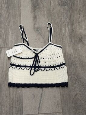 emory park White Crochet Camisole with Navy Trim- Small